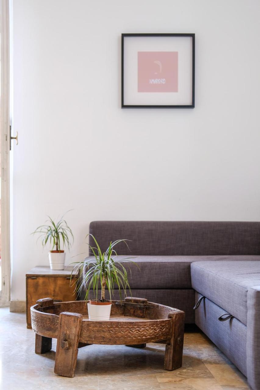 Spacious Apartment With Big Terrace At Colosseum Рим Екстер'єр фото