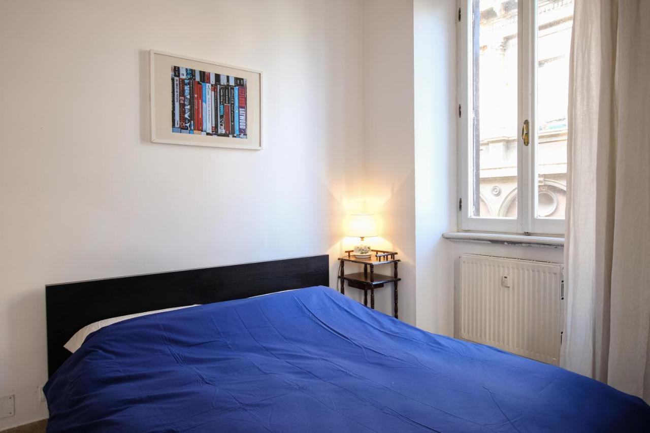 Spacious Apartment With Big Terrace At Colosseum Рим Екстер'єр фото